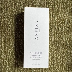 Anfisa skin AN GLOSS ceramide lip treatment berry crumble
